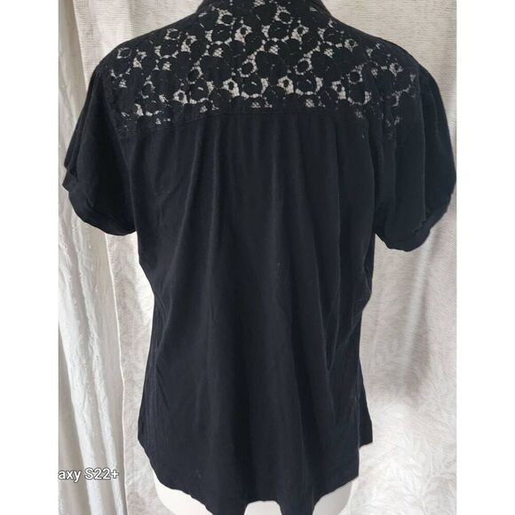 T35 a.n.a half button black lacy top - Picture 5 of 11